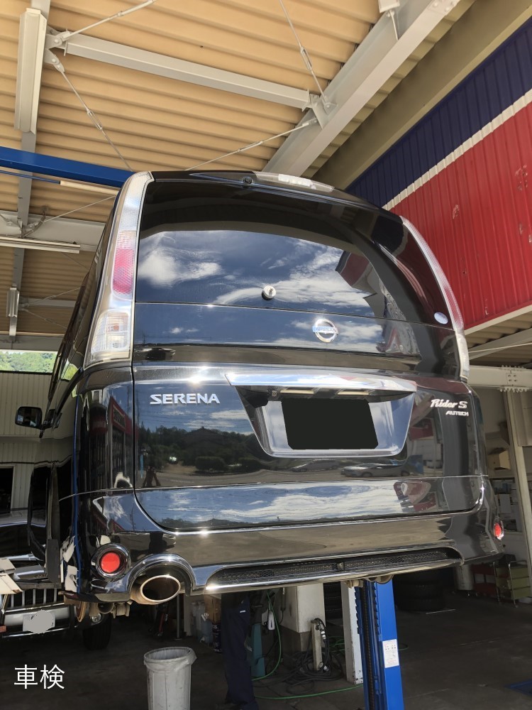 セレナの車検整備　静岡で車検整備の事ならミスタータイヤマン青山